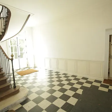 Chateau De Bongraine Λα Ροσέλ